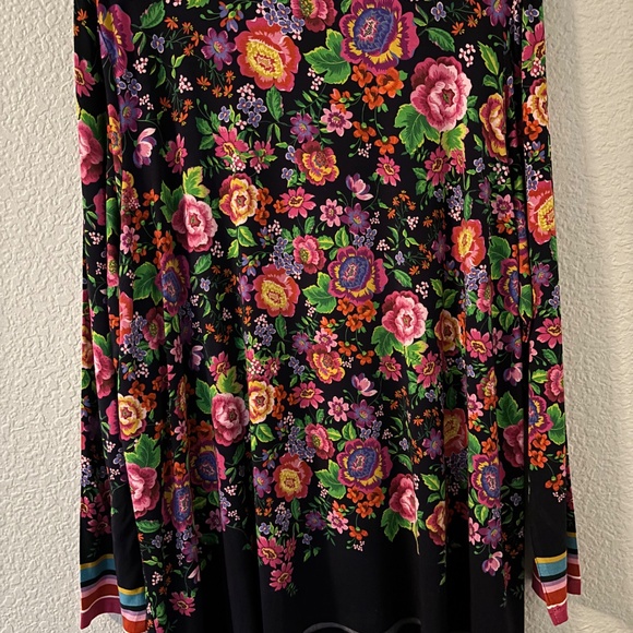 Johnny Was Jayne Scoop neck long sleeve T, NWoT, 2X - Picture 5 of 5